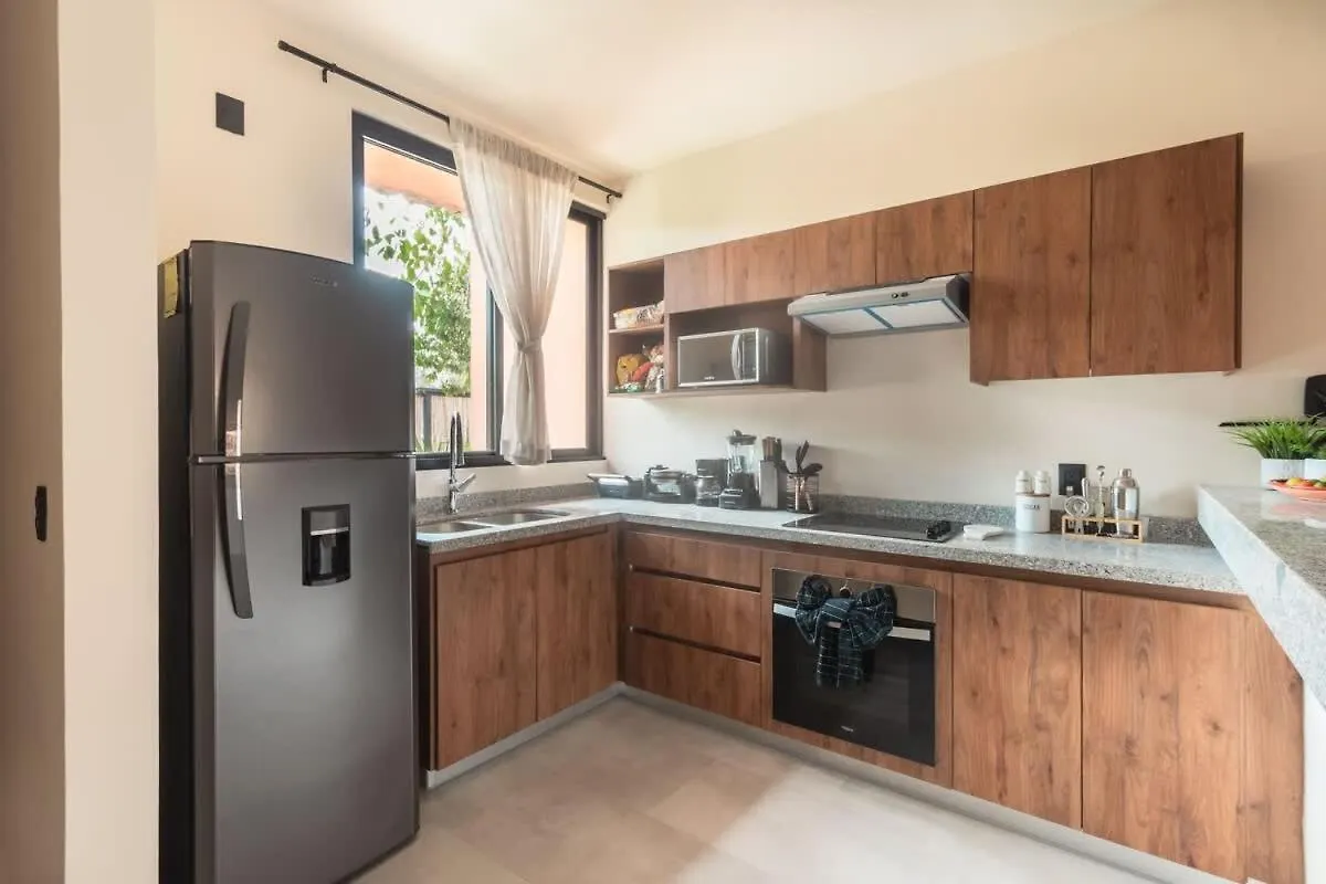Stylish Duplex Lower Level 2-Br Wifi Pool Gym Tulum Apartment