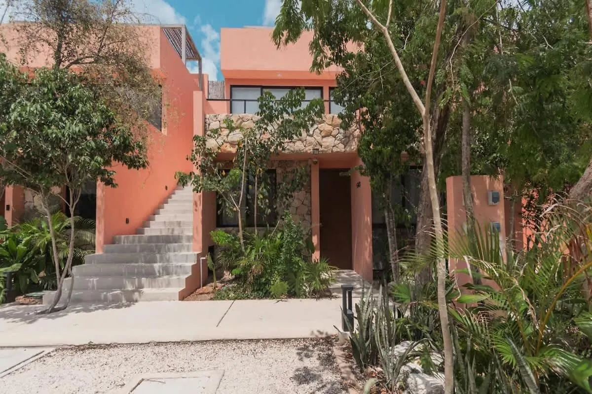 Apartment Stylish Duplex Lower Level 2-Br Wifi Pool Gym Tulum